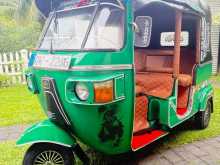 Bajaj 4 Stroke 2010 Three Wheel
