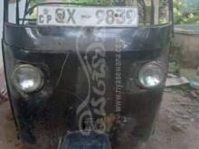 Bajaj 4 Stroke 2010 Three Wheel