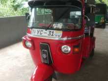 Bajaj 4 Stroke 2010 Three Wheel