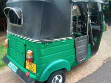 Bajaj 4 Stroke 2010 Three Wheel