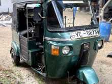 Bajaj 4 Stroke 2010 Three Wheel
