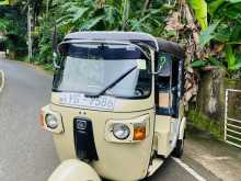 Bajaj 4 Stroke 2010 Three Wheel