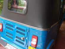 Bajaj 4 Stroke 2010 Three Wheel