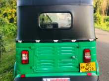 https://riyasewana.com/uploads/bajaj-4-stroke-2010-514171712354.jpg