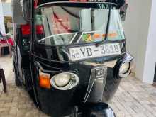 Bajaj 4 Stroke 2010 Three Wheel