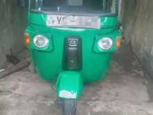 Bajaj 4 Stroke 2010 Three Wheel