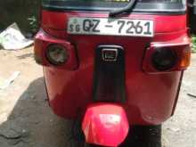 Bajaj 4 Stroke 2010 Three Wheel