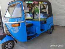 https://riyasewana.com/uploads/bajaj-4-stroke-201019094292.jpg