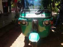 Bajaj 4 Stroke 2011 Three Wheel
