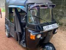 Bajaj 4 Stroke 2011 Three Wheel