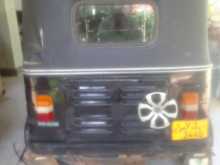 Bajaj 4 Stroke 2011 Three Wheel