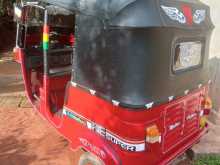 Bajaj 4 Stroke 2011 Three Wheel