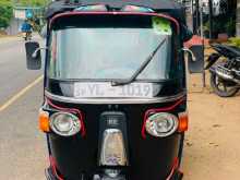 Bajaj 4 Stroke 2011 Three Wheel