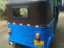 Bajaj 4 Stroke 2011 Three Wheel