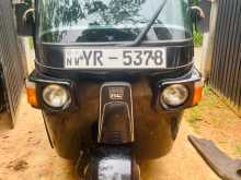 Bajaj 4 Stroke 2011 Three Wheel