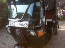 Bajaj 4 Stroke 2011 Three Wheel