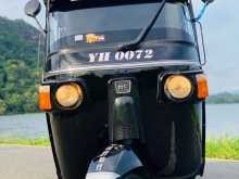 Bajaj 4 Stroke 2011 Three Wheel