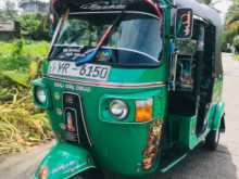 Bajaj 4 Stroke 2011 Three Wheel