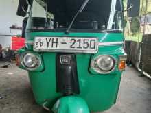 Bajaj 4 Stroke 2011 Three Wheel