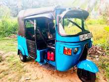 Bajaj 4 Stroke 2011 Three Wheel