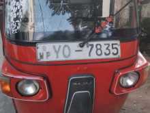 Bajaj 4 Stroke 2011 Three Wheel