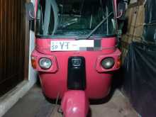 Bajaj 4 Stroke 2011 Three Wheel