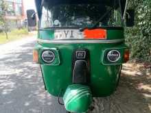 Bajaj 4 Stroke 2011 Three Wheel