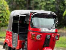 Bajaj 4 Stroke 2011 Three Wheel