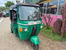 Bajaj 4 Stroke 2011 Three Wheel