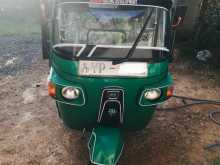 Bajaj 4 Stroke 2011 Three Wheel