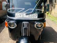 Bajaj 4 Stroke 2011 Three Wheel