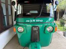 Bajaj 4 Stroke 2011 Three Wheel