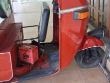 Bajaj 4 Stroke 2011 Three Wheel
