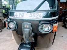 Bajaj 4 Stroke 2011 Three Wheel