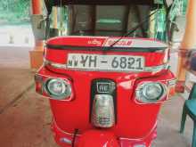 Bajaj 4 Stroke 2011 Three Wheel