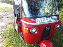 Bajaj 4 Stroke 2011 Three Wheel