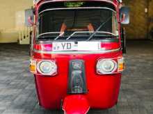 Bajaj 4 Stroke 2011 Three Wheel