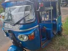 Bajaj 4 Stroke 2011 Three Wheel