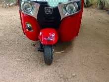 Bajaj 4 Stroke 2015 Three Wheel