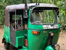 Bajaj 4 Stroke 2009 Three Wheel