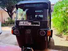 Bajaj 4 Stroke 2012 Three Wheel