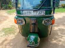 Bajaj 4 Stroke 2012 Three Wheel
