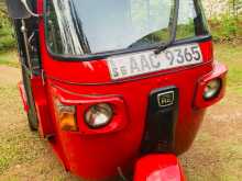 Bajaj 4 Stroke 2012 Three Wheel