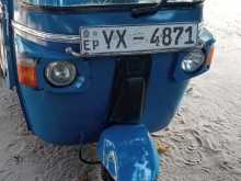 Bajaj 4 Stroke 2012 Three Wheel