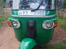 Bajaj 4 Stroke 2012 Three Wheel
