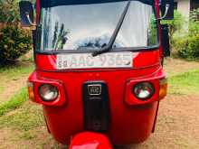 Bajaj 4 Stroke 2012 Three Wheel