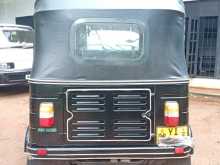 https://riyasewana.com/uploads/bajaj-4-stroke-2012-1814382312324.jpg