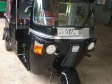 Bajaj 4 Stroke 2012 Three Wheel