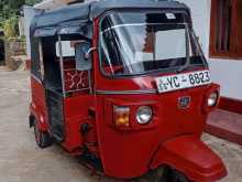 Bajaj 4 Stroke 2012 Three Wheel