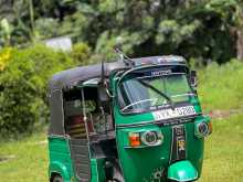 Bajaj 4 Stroke 2012 Three Wheel